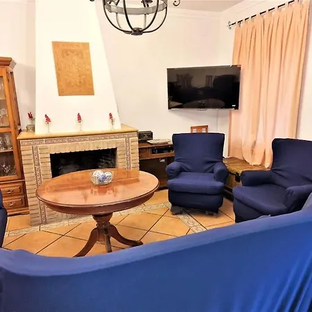 Casa Rosas De Trassierra Holiday home *